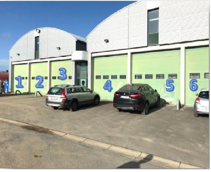 Warehouse of +/- 274m² = MEZZANINNE 65 m² with 3 sectional doors and a pedestrian door to rent in Achêne.